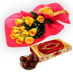 Mother's Day Flowers with gifts to hyderabad
